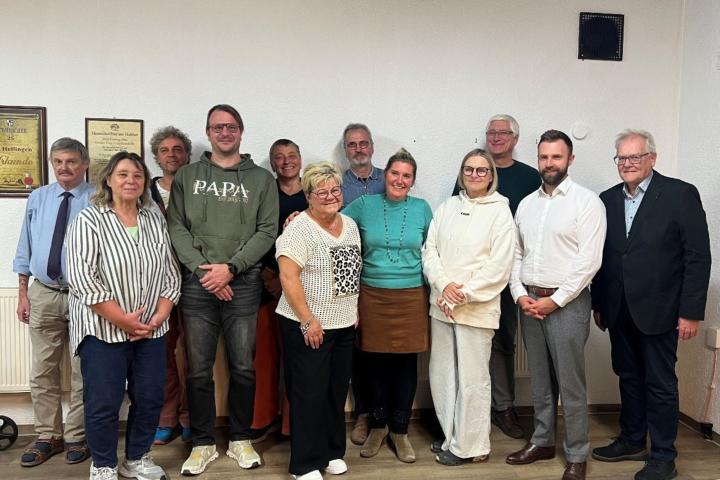 Der Vorstand der Dorferneuerung Hellingen 2 ist gewählt. Foto: Lena Dürr